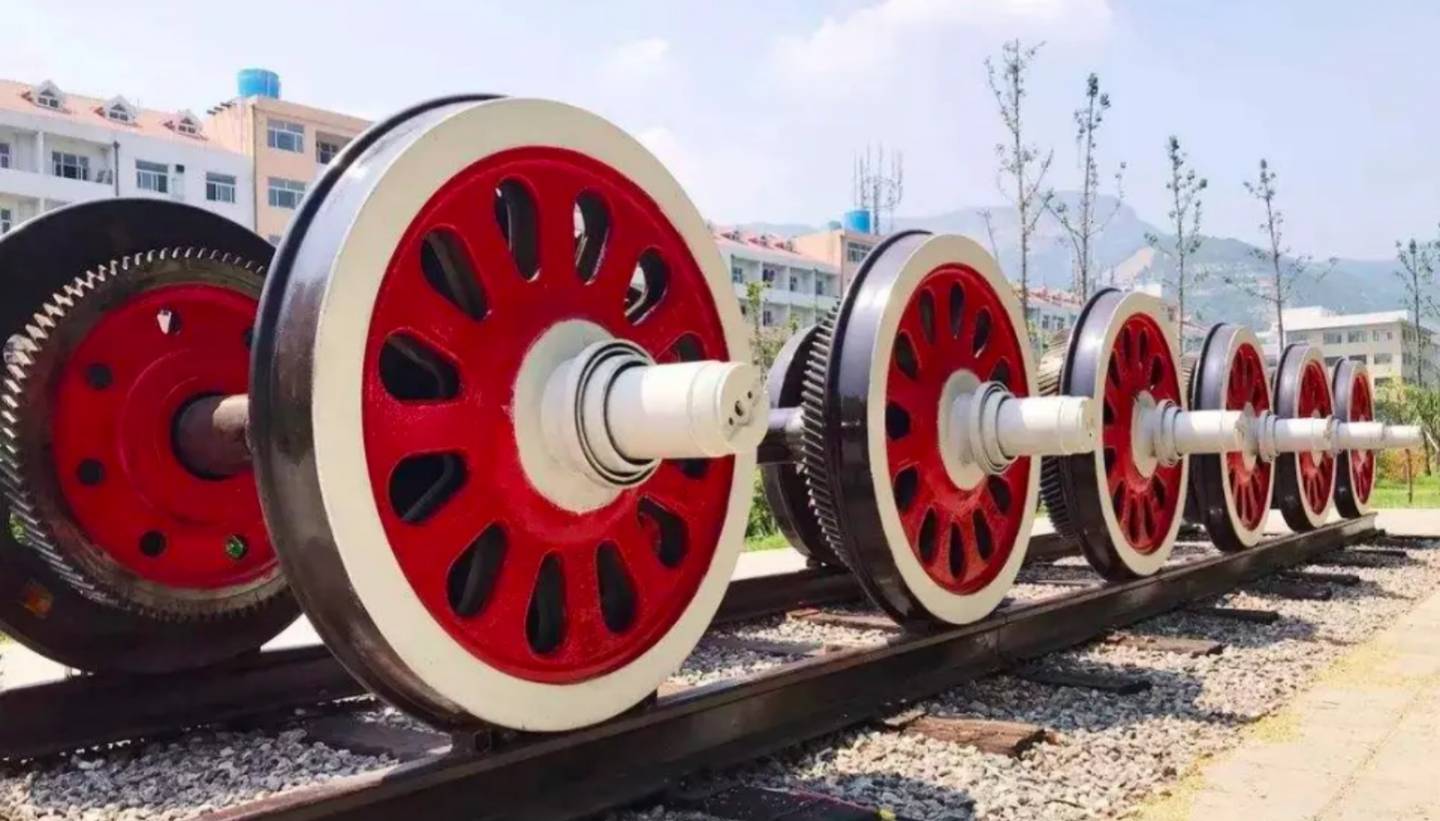 ¿Qué determina cuántas ruedas tiene un tren?