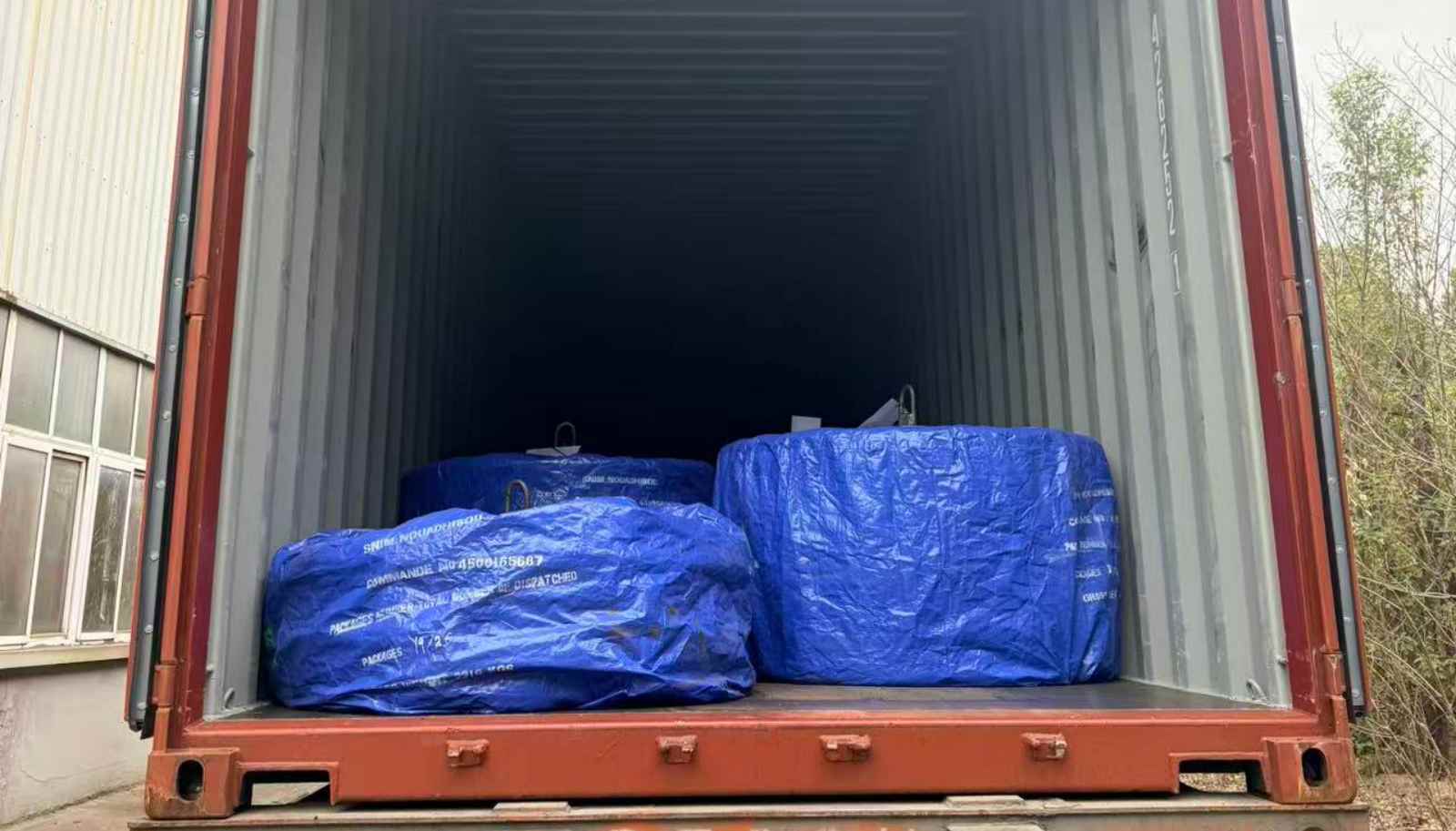 MTJ entrega con éxito 100 ruedas de locomotora a Mauritania