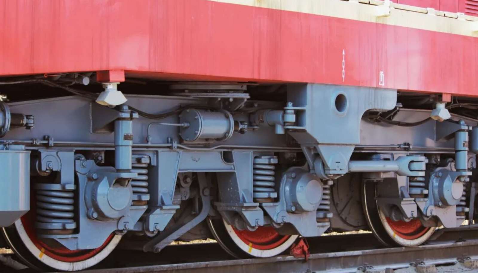 Experiencia en bogies: una guía de funciones principales y piezas de alto rendimiento