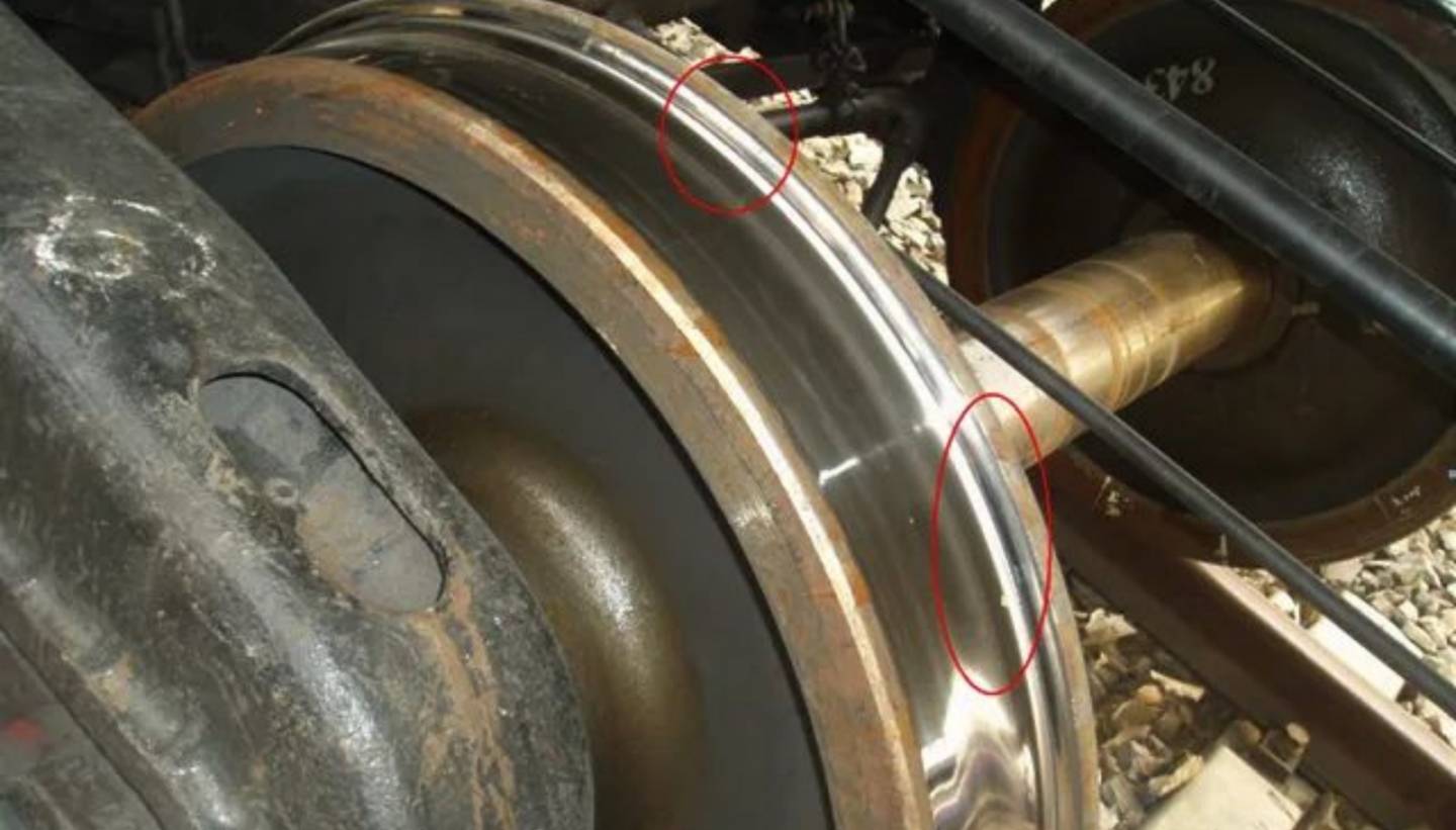Fallas comunes en los conjuntos de ruedas de automóviles de carga ferroviaria: un análisis en profundidad